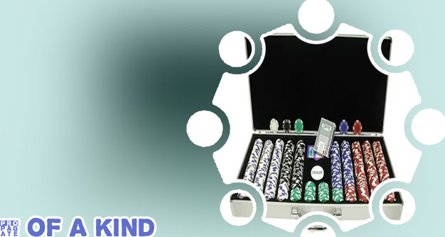 Poker chip set in metal case